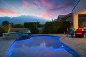 Chimayo Villa, Poolside Mtn Views close to PS