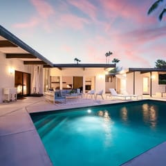 The ACE, Mid Century 3br, Pool, near downtown PS