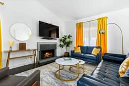 Paradise Springs-4br home 5 minutes to downtown PS