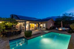 Paradise Springs-4br home 5 minutes to downtown PS