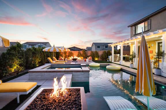 Sun Club Coachella, 6bd 4ba Resort Designed Oasis - Image 1