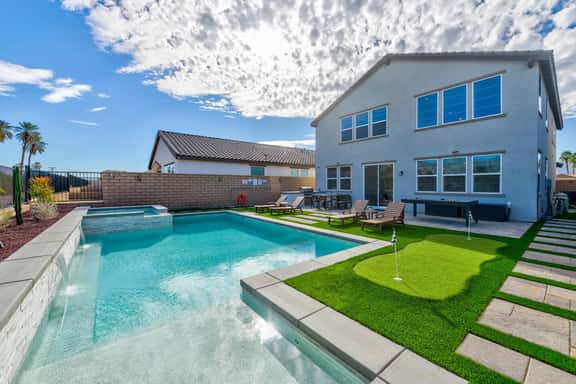 Vista View Villa, Pool/Spa with Mountain View’s - Image 1